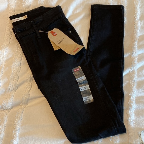 NWT Levi’s 711 Skinny Jeans - Picture 2 of 10